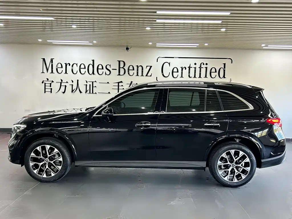 Mercedes-Benz GLC 2024 facelift GLC 260 L 4MATIC luxury model 5 seats купить на сайте DeffCars