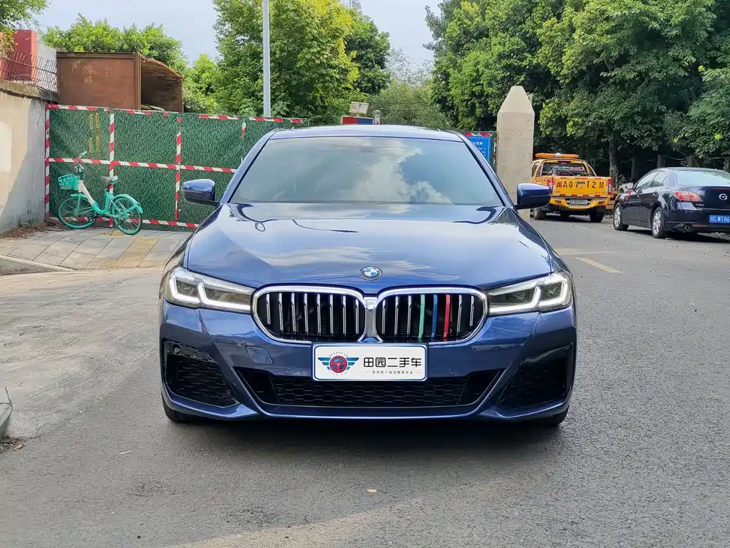BMW 5 Series 2021 525Li M Sports Package купить на сайте DeffCars