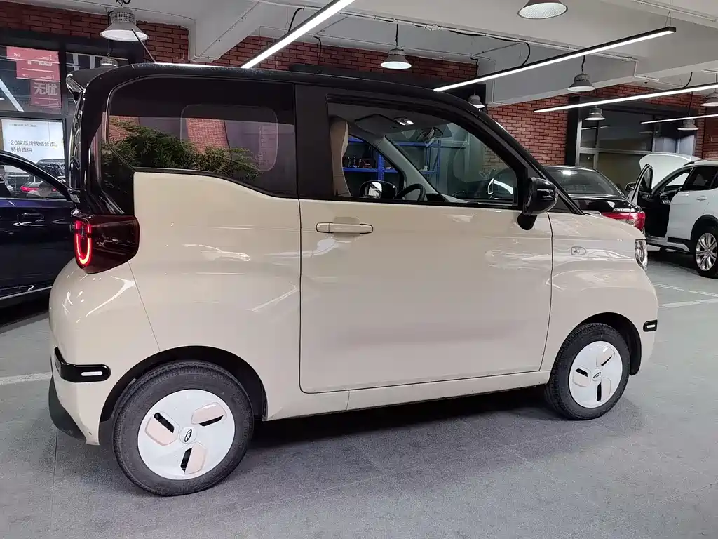 QQ Ice Cream 2023 Model 170km Milkshake Lithium Iron Phosphate купить на сайте DeffCars