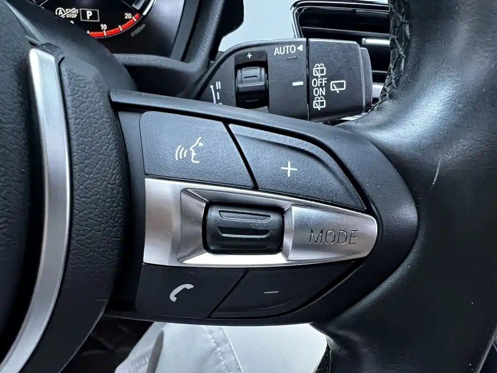 BMW X1 2020 sDrive20Li Exclusive Model купить на сайте DeffCars