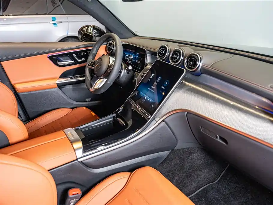 Mercedes-Benz GLC 2025 GLC 260 L 4MATIC Dynamic купить на сайте DeffCars