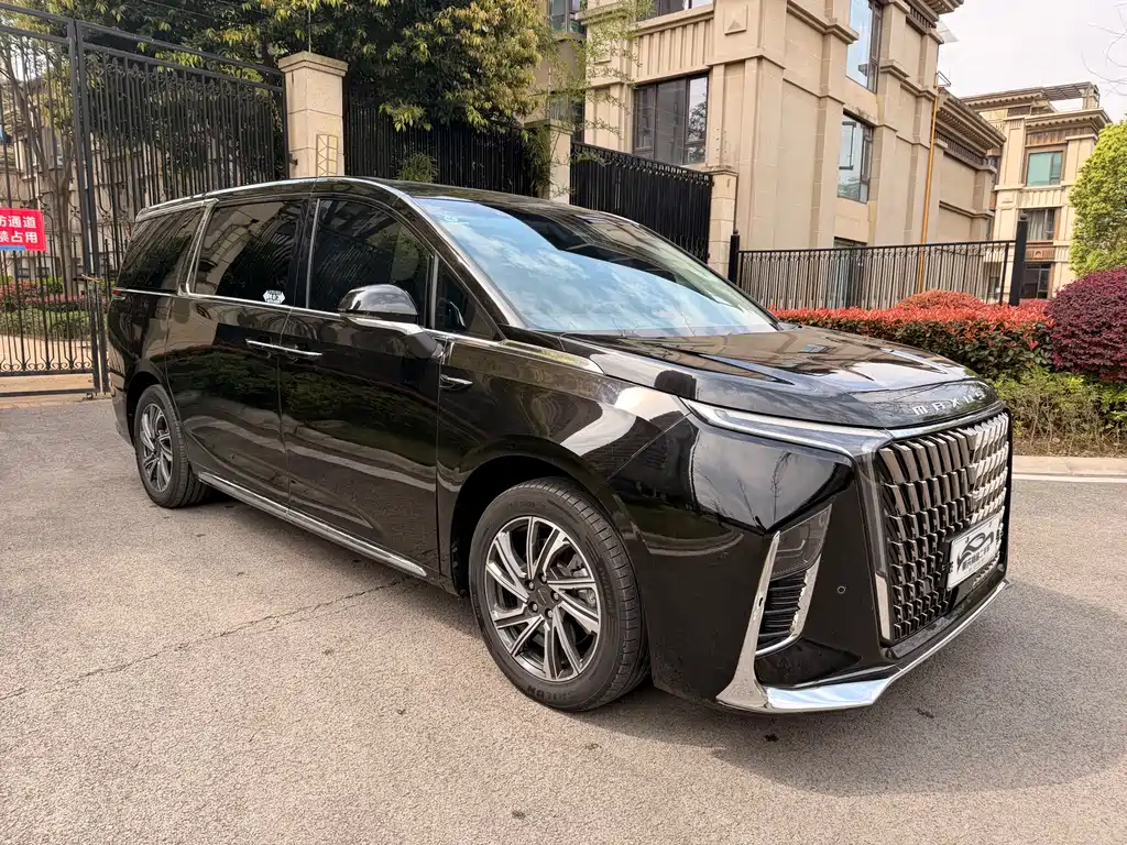 Maxus G90 2022 2.0T Nebula seven-seater version купить на сайте DeffCars
