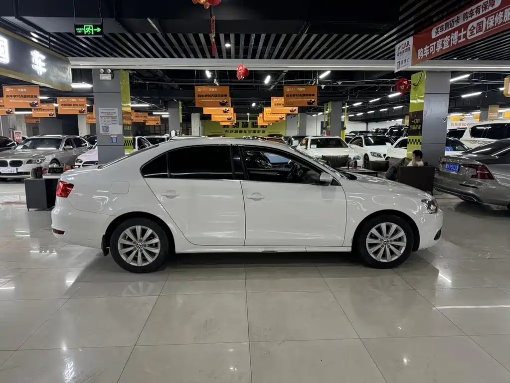 Sagitar 2014 1.4TSI automatic luxury model купить на сайте DeffCars