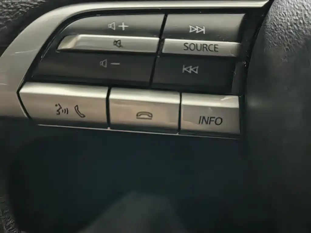 Mazda CX-50 Xingye 2023 2.0L Leading Edition купить на сайте DeffCars
