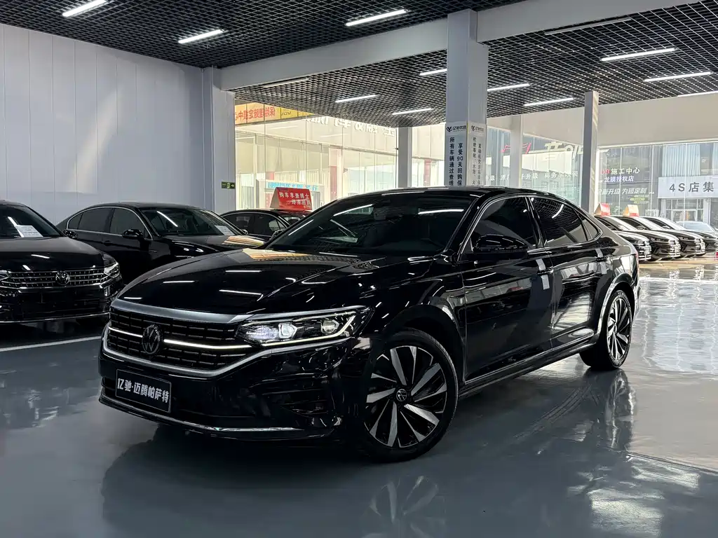 Passat 2023 facelift 330TSI luxury version купить на сайте DeffCars