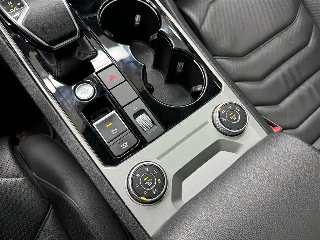 Touareg 2022 2.0TSI Ruishang Edition купить на сайте DeffCars