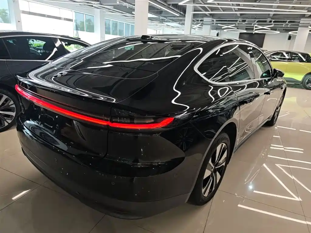 NIO ET7 2022 model 75kWh купить на сайте DeffCars