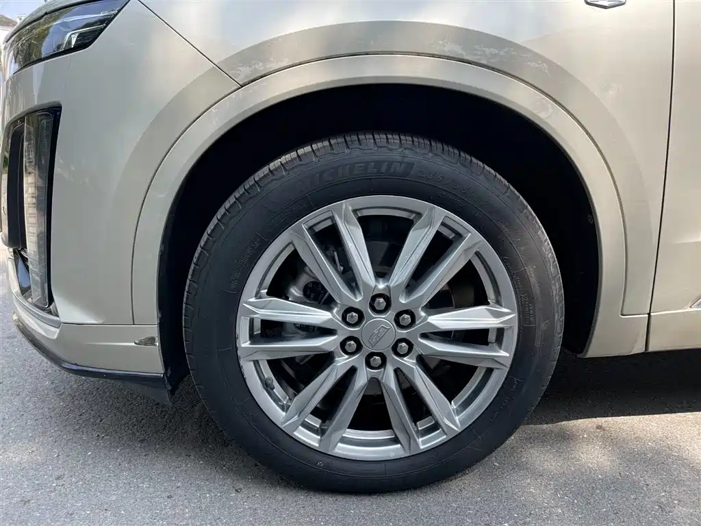 Cadillac XT6 2021 2.0T six-seat four-wheel drive luxury model купить на сайте DeffCars