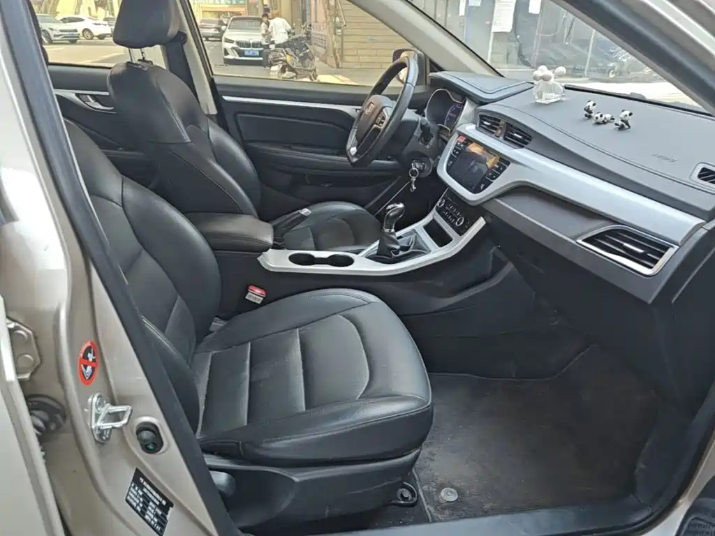 Vision 2018 1.5L Manual Happiness Edition купить на сайте DeffCars