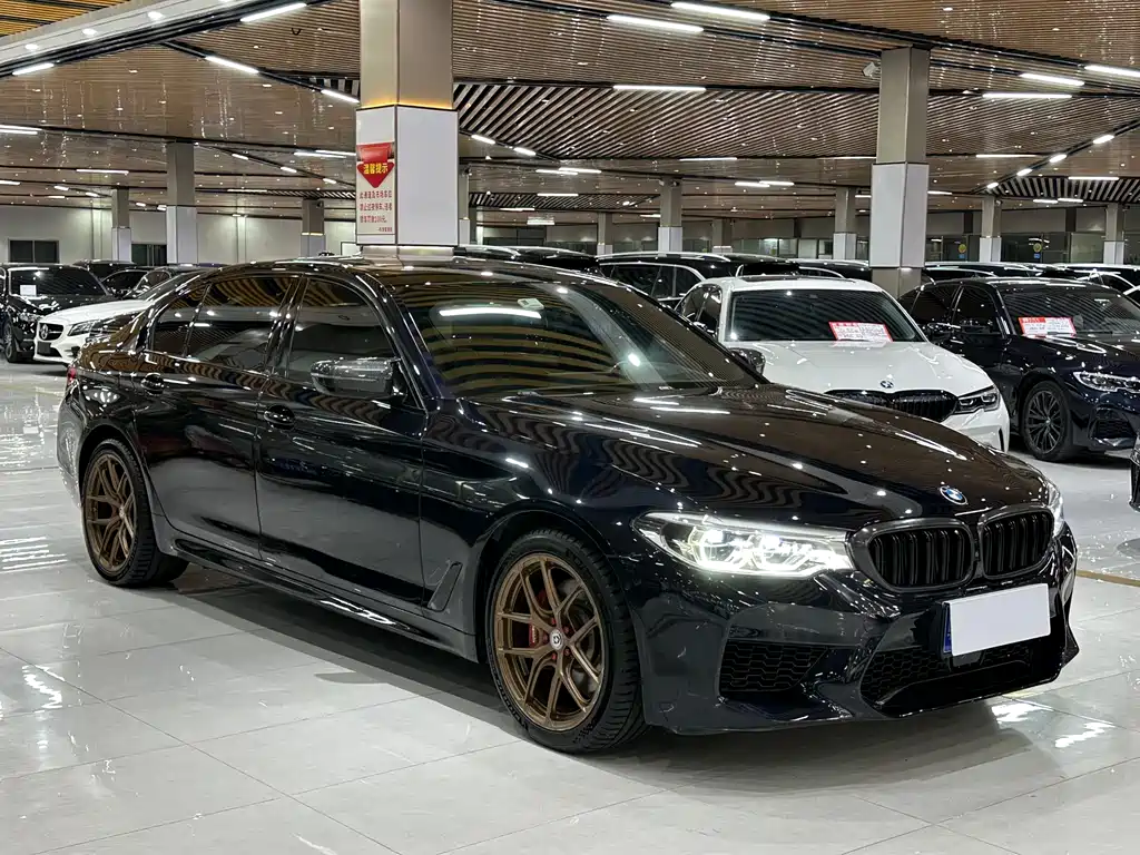 BMW 5 Series 2020 530Li Exclusive M Sports Package купить на сайте DeffCars