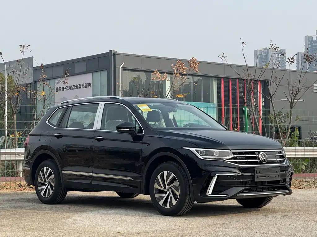 Tiguan L New Energy 2023 430PHEV plug-in hybrid premium version купить на сайте DeffCars