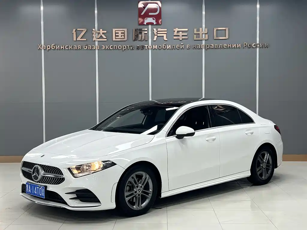 Mercedes-Benz A-Class 2023 A 180 L купить на сайте DeffCars