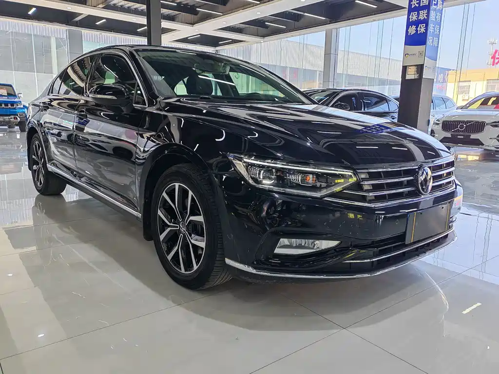 Magotan 2020 330TSI DSG leading model купить на сайте DeffCars