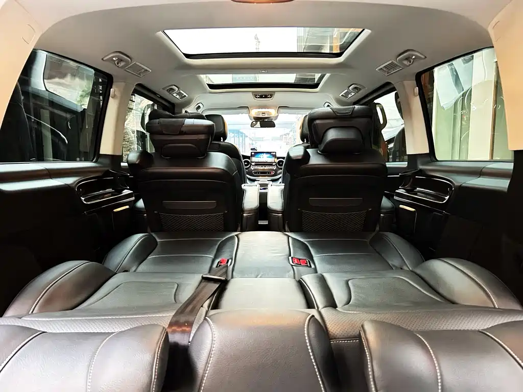 Mercedes-Benz V-Class 2021 V 260 Pilot Edition купить на сайте DeffCars