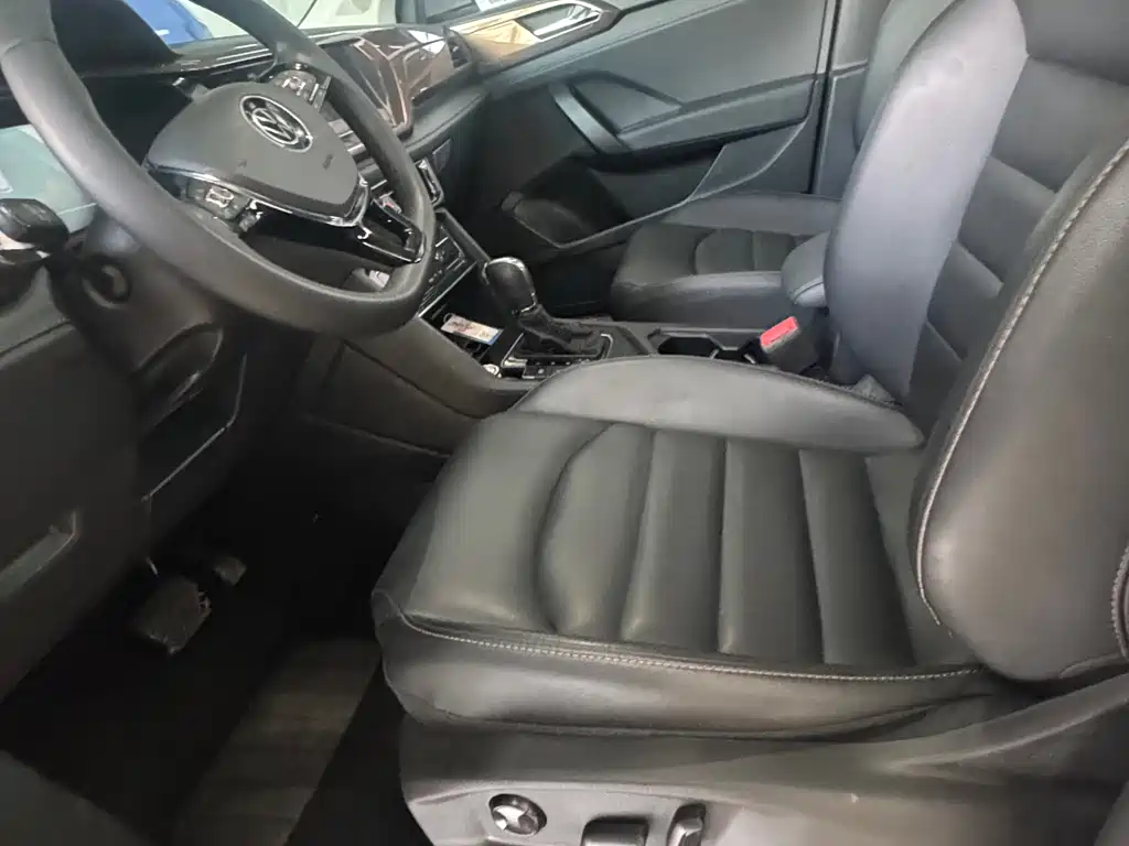 Tuyue 2022 280TSI two-wheel drive comfort version купить на сайте DeffCars