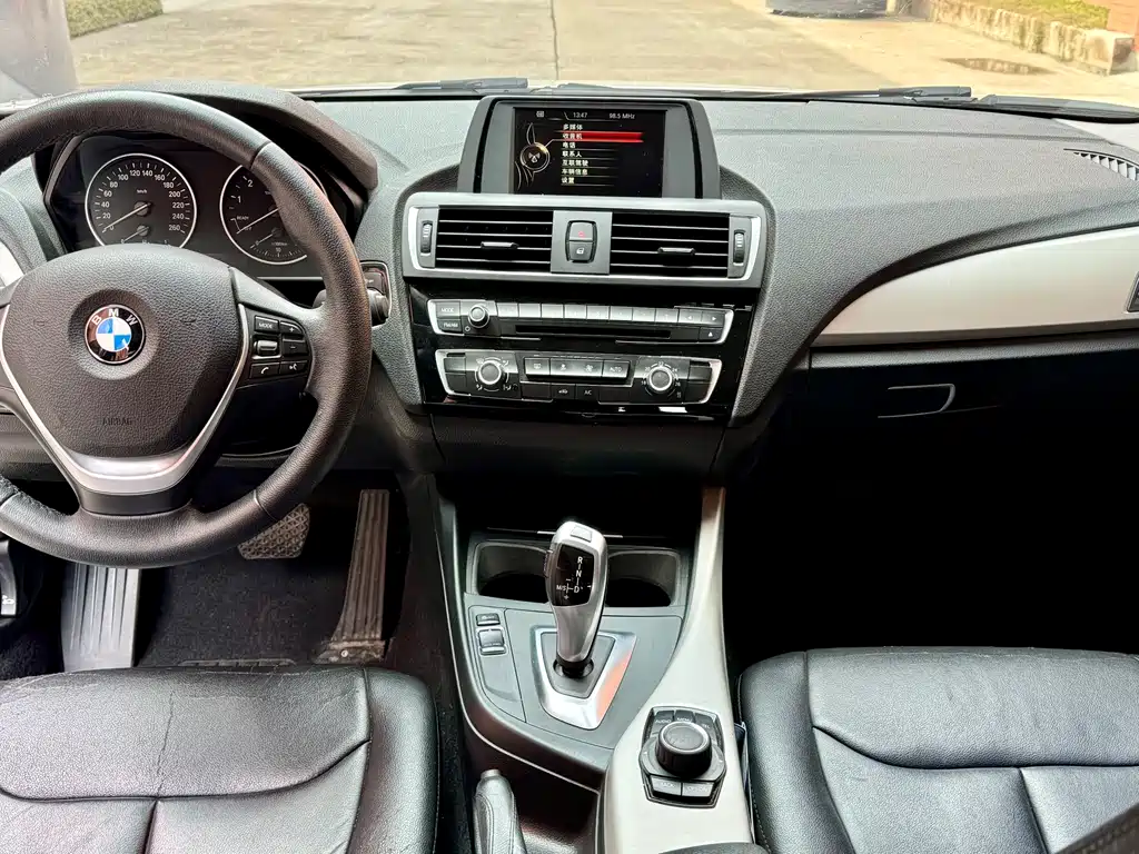 BMW 1 Series imported 2016 118i leading model купить на сайте DeffCars