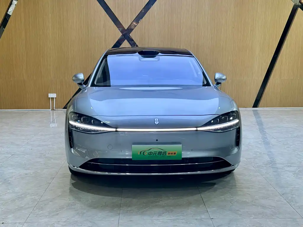 Xiangjie S9 2026 extended range Ultra rear drive 53kWh 192-line lidar) купить на сайте DeffCars