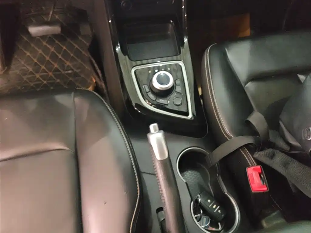 Yizhi EX5 2018 Yuedong type купить на сайте DeffCars