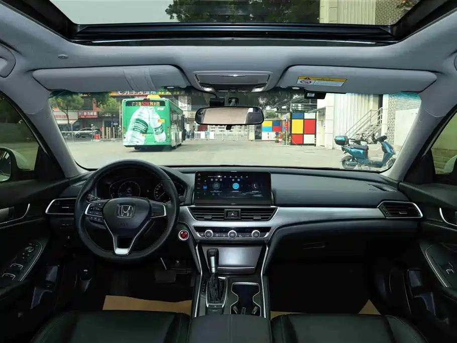 Accord 2022 260TURBO Deluxe Edition купить на сайте DeffCars