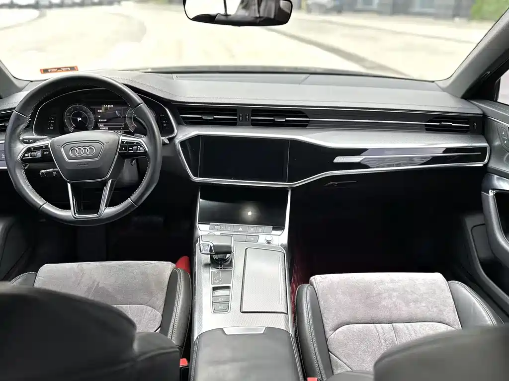 Audi A6L 2019 40 TFSI luxury and dynamic model купить на сайте DeffCars
