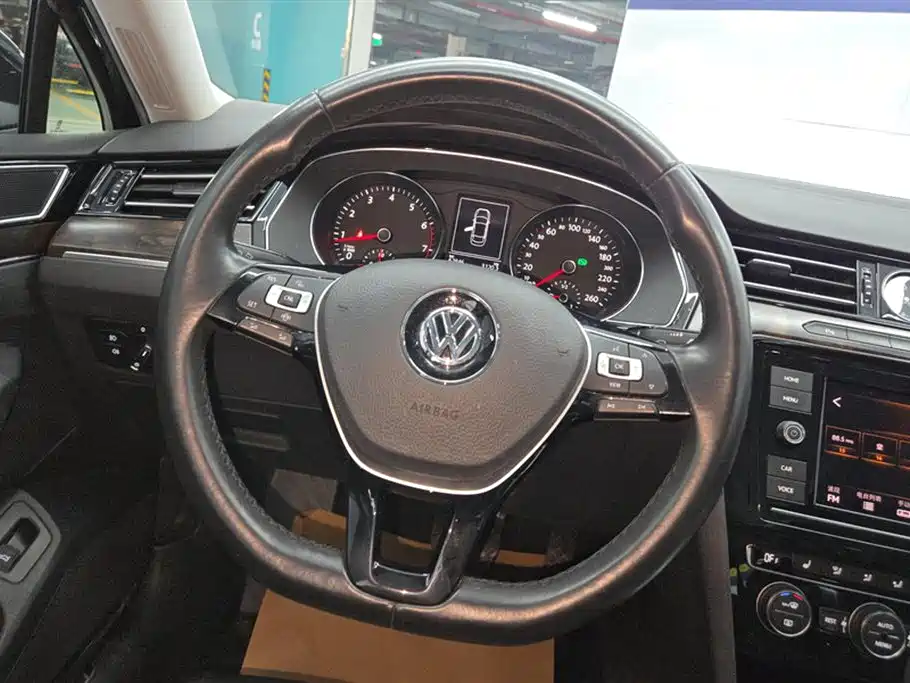 Magotan 2019 330TSI DSG luxury model National VI купить на сайте DeffCars