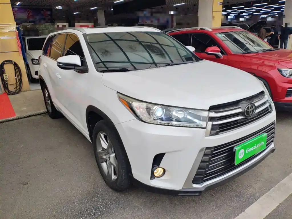 Highlander 2018 2.0T four-wheel drive premium version, 7 seats, National V купить на сайте DeffCars