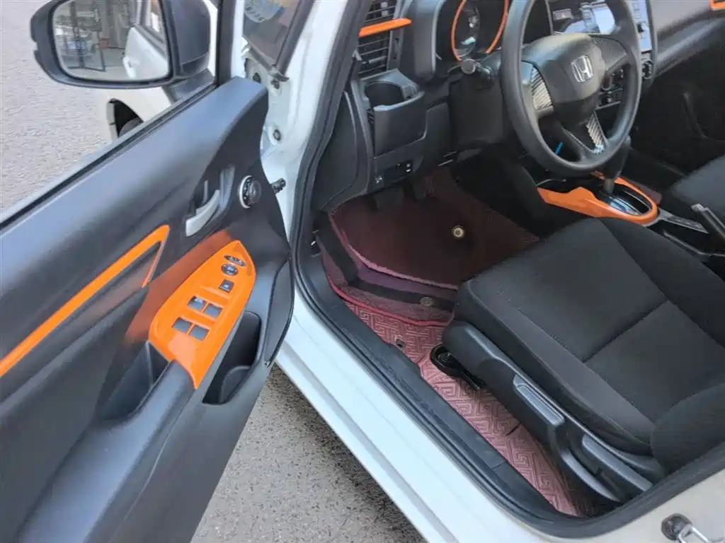 Fit 2018 1.5L CVT Comfort Edition купить на сайте DeffCars