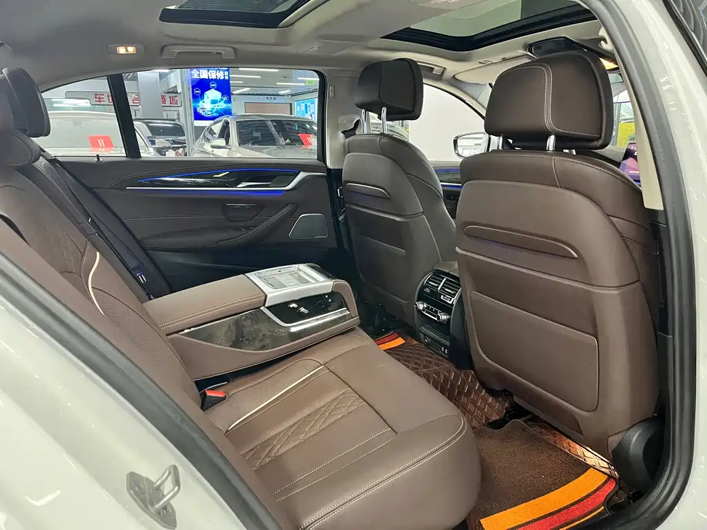 BMW 5 Series 2021 530Li Exclusive Luxury Package купить на сайте DeffCars