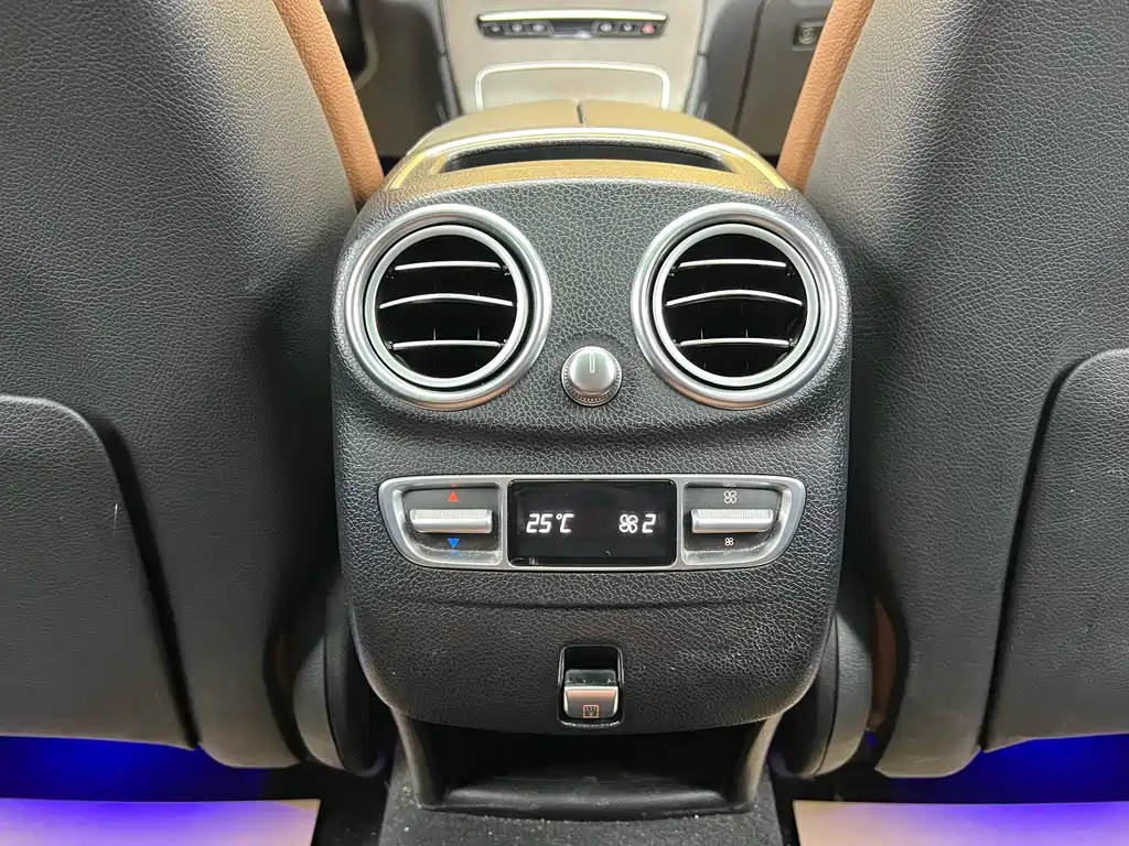 Mercedes-Benz GLC 2020 facelift GLC 300 L 4MATIC dynamic купить на сайте DeffCars