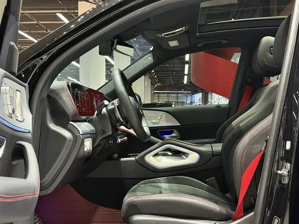 Mercedes-Benz GLE AMG 2025 facelift AMG GLE 53 4MATIC+ купить на сайте DeffCars