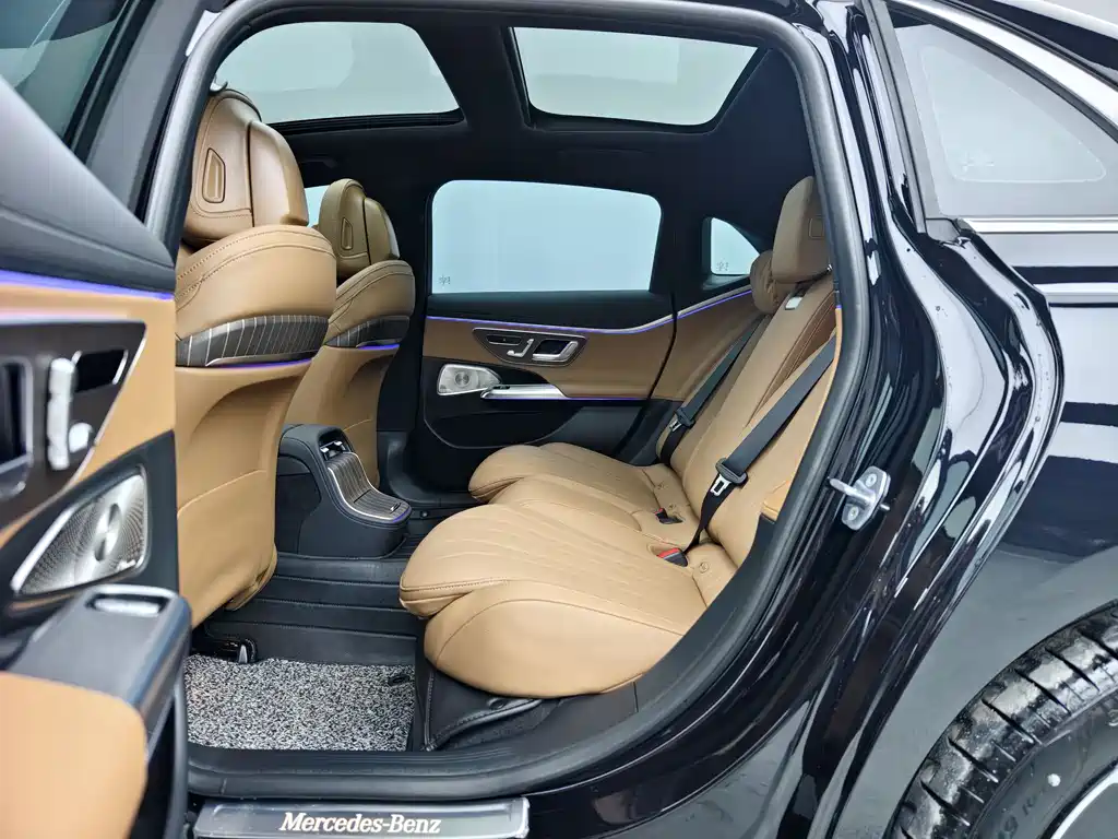 Mercedes-Benz E-Class 2024 E 300 L Luxury Model купить на сайте DeffCars