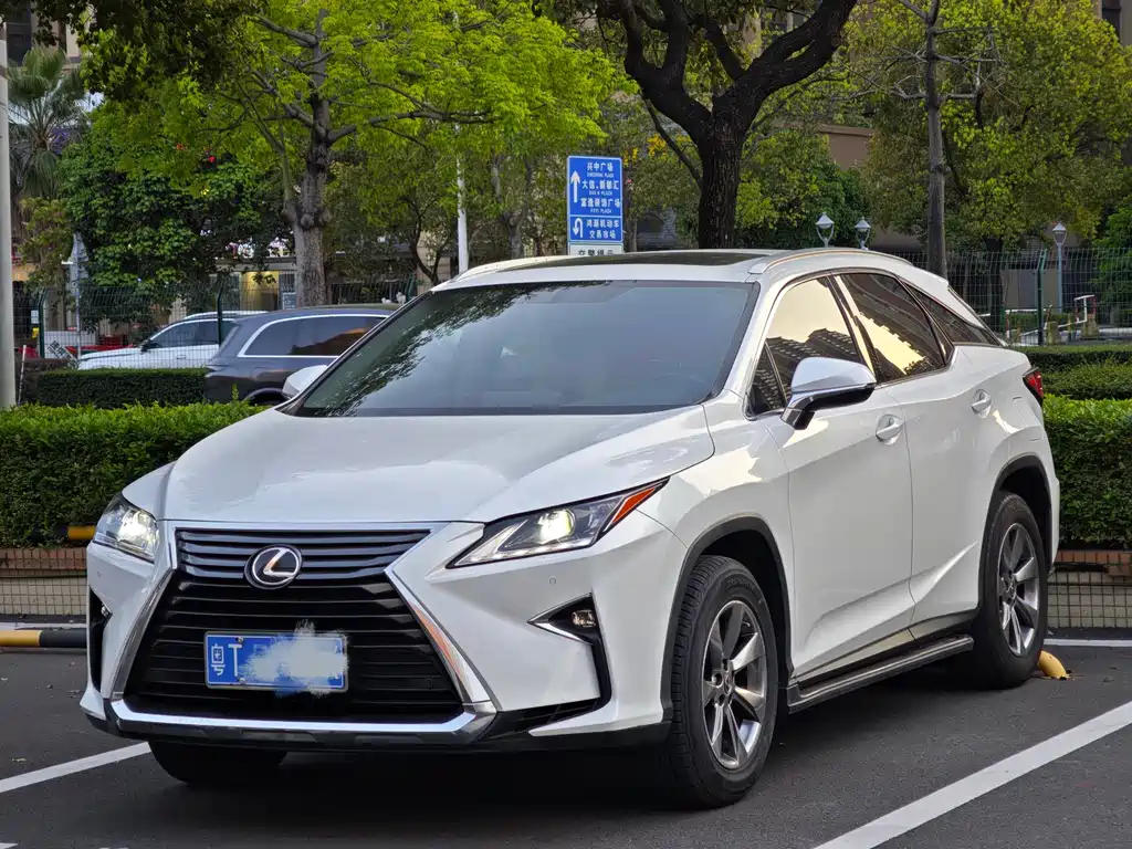 Lexus RX 2016 300 2WD Elite Edition National V купить на сайте DeffCars