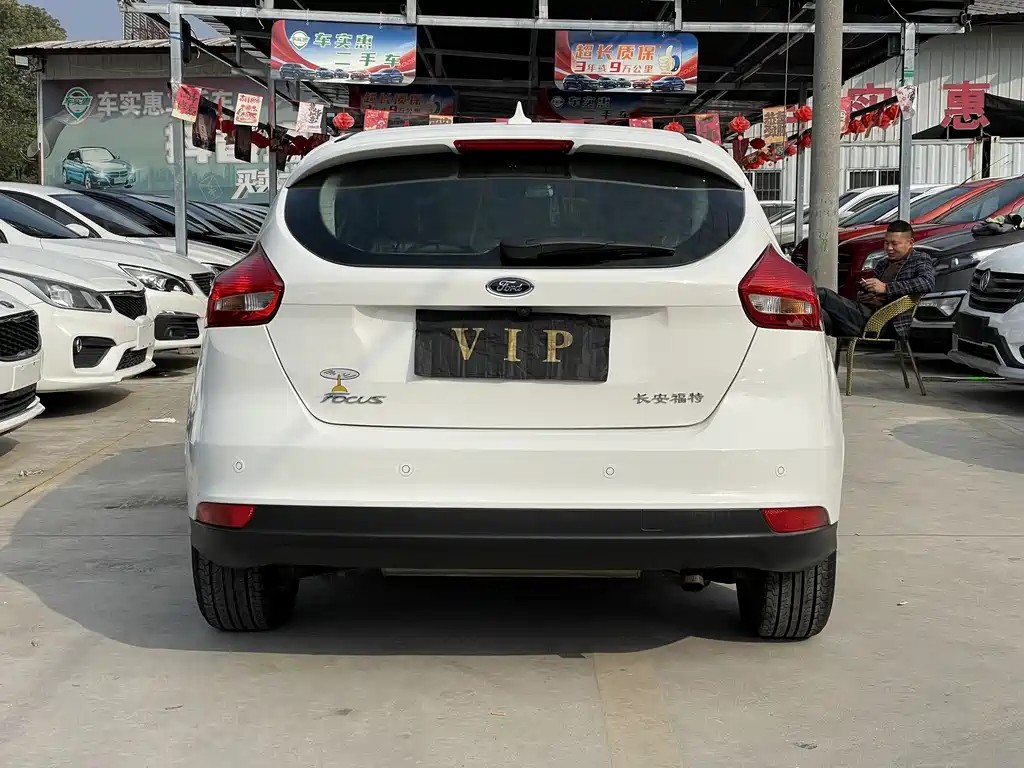Focus 2018 hatchback classic 1.6L automatic stylish smart mobility version купить на сайте DeffCars