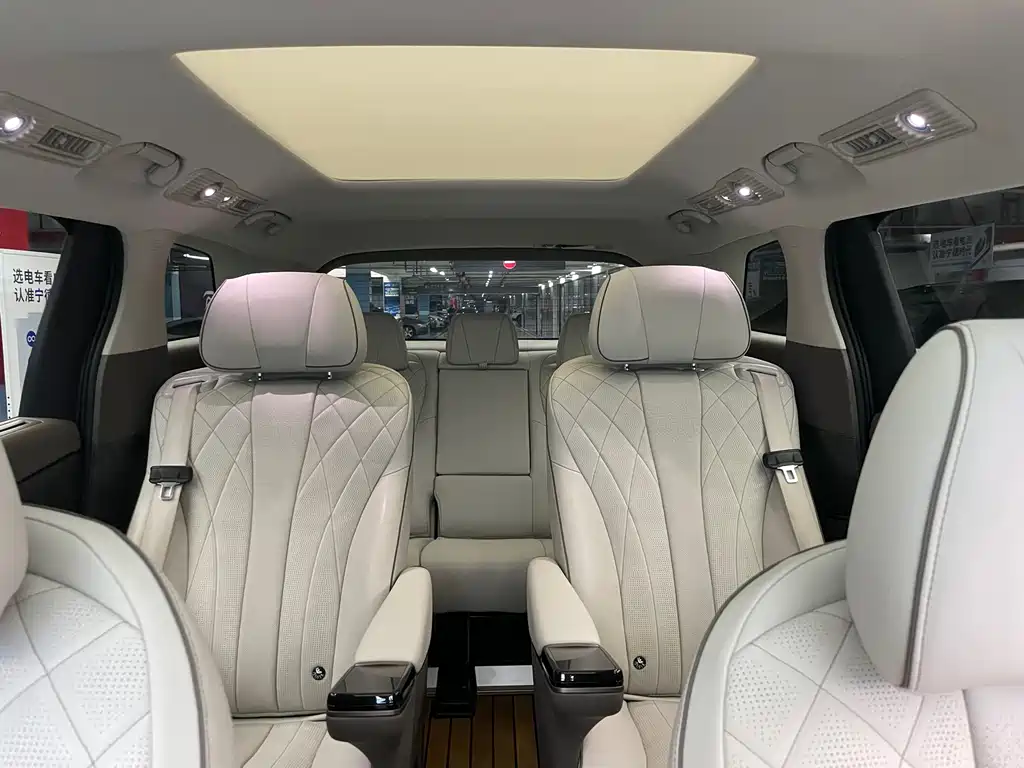 Denza D9 2022 DM-i 1040 Premium Type купить на сайте DeffCars