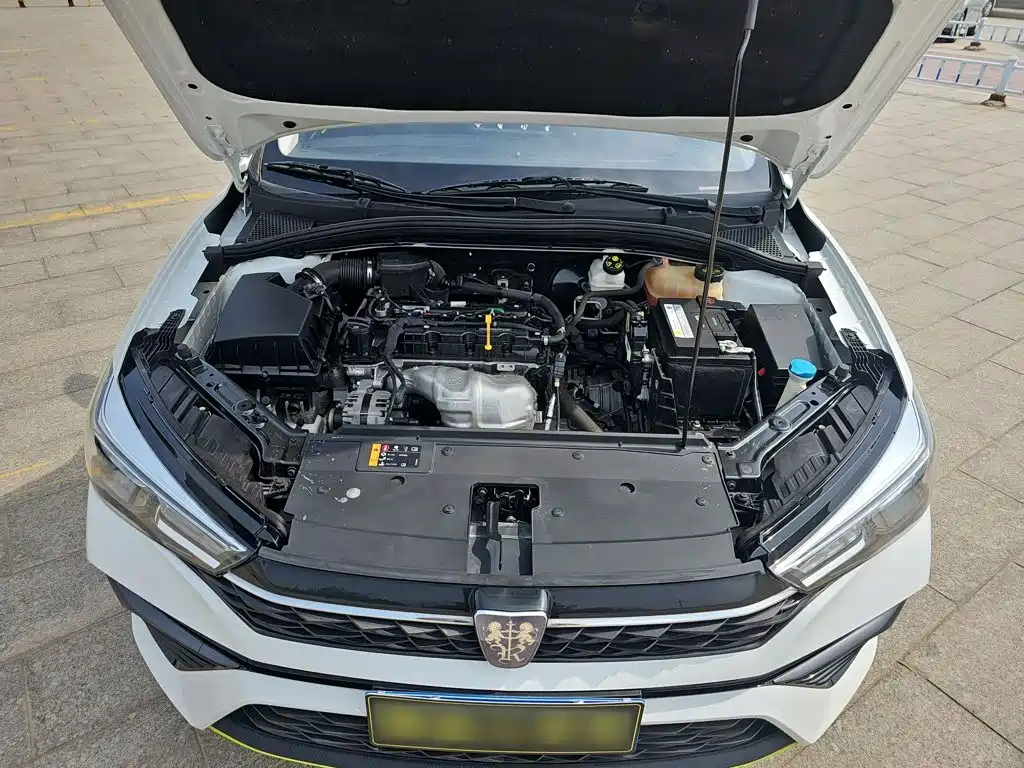 Roewe i5 2021 1.5L CVT Platinum Edition купить на сайте DeffCars