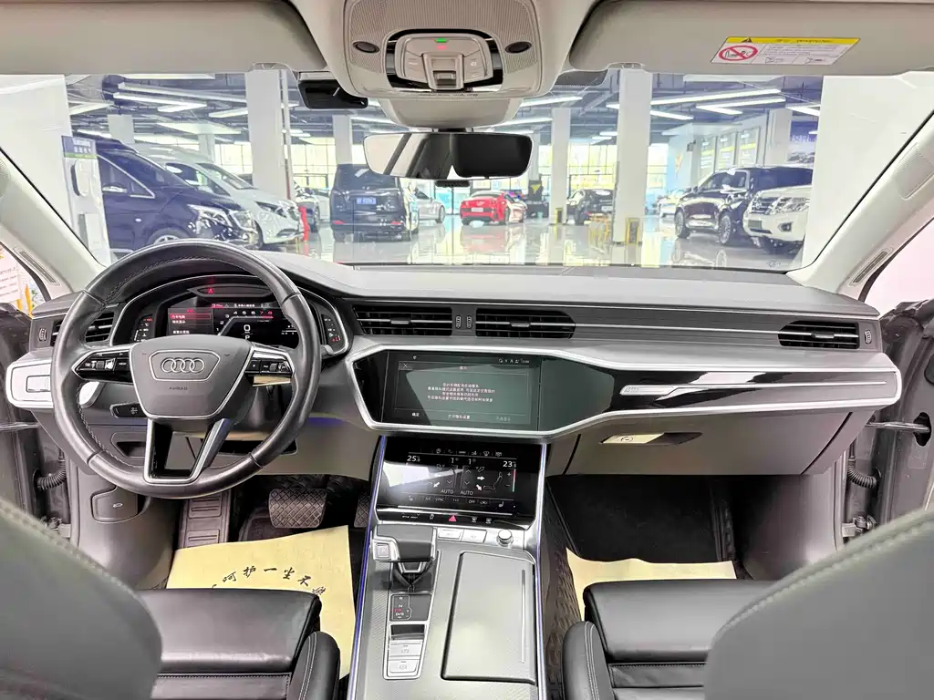 Audi A7 2023 45 TFSI Premium Selection купить на сайте DeffCars