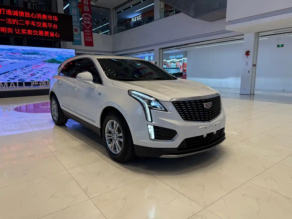 Cadillac XT5 2022 2.0T two-wheel drive luxury model купить на сайте DeffCars