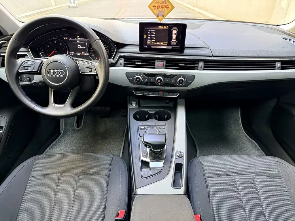 Audi A4L 2018 30th Anniversary Model 40 TFSI Enterprising купить на сайте DeffCars