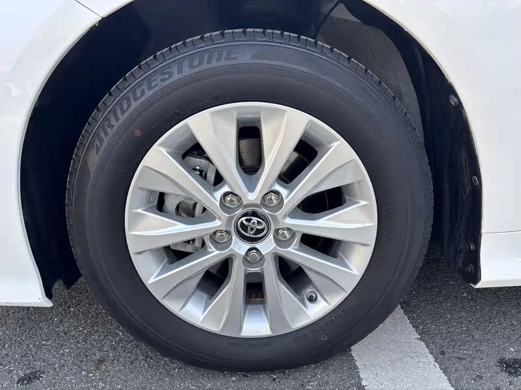 Corolla 2022 TNGA 1.5L CVT Pioneer Edition купить на сайте DeffCars