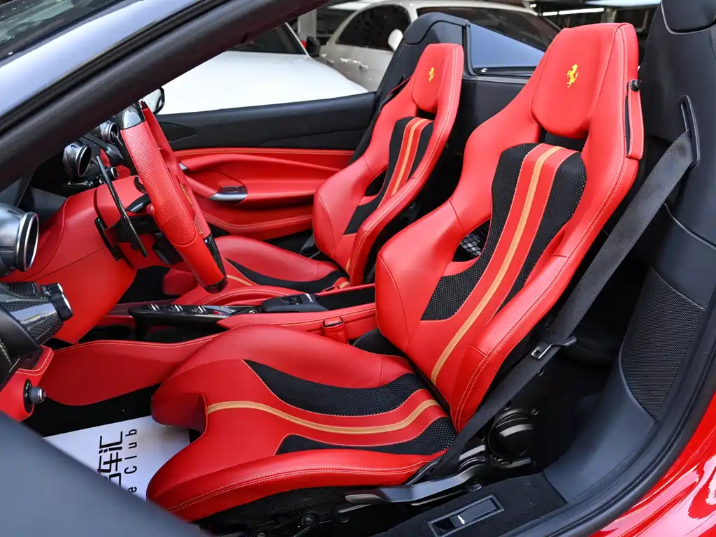 Ferrari F8 2020 Spider 3.9T V8 купить на сайте DeffCars