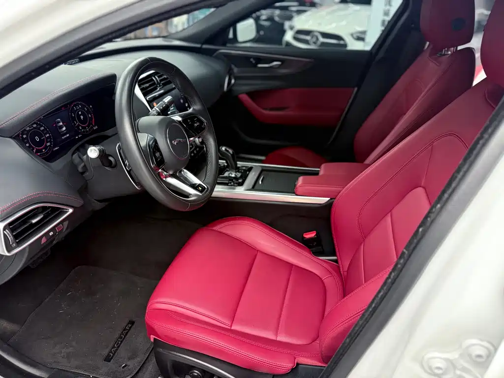 Jaguar XEL 2023 2.0T 250PS R-DYNAMIC S Advanced Sports Edition купить на сайте DeffCars