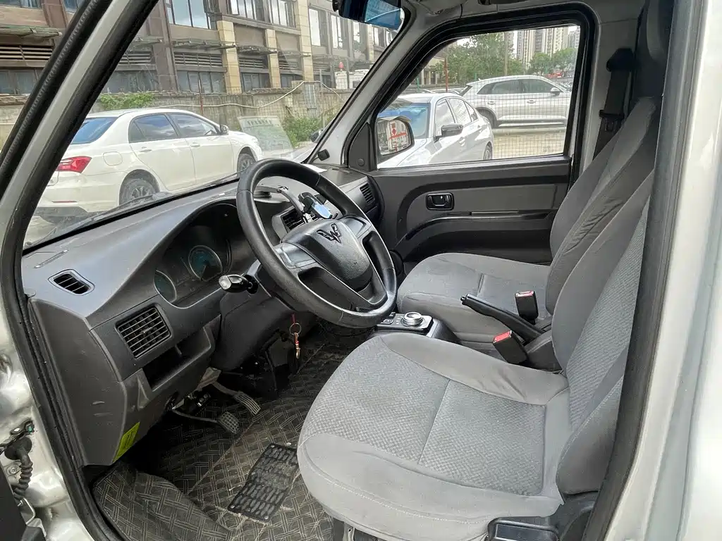 Wuling EV50 2021 van logistics vehicle Bochuang Ningde 41.86kWh Liuji electronic control купить на сайте DeffCars