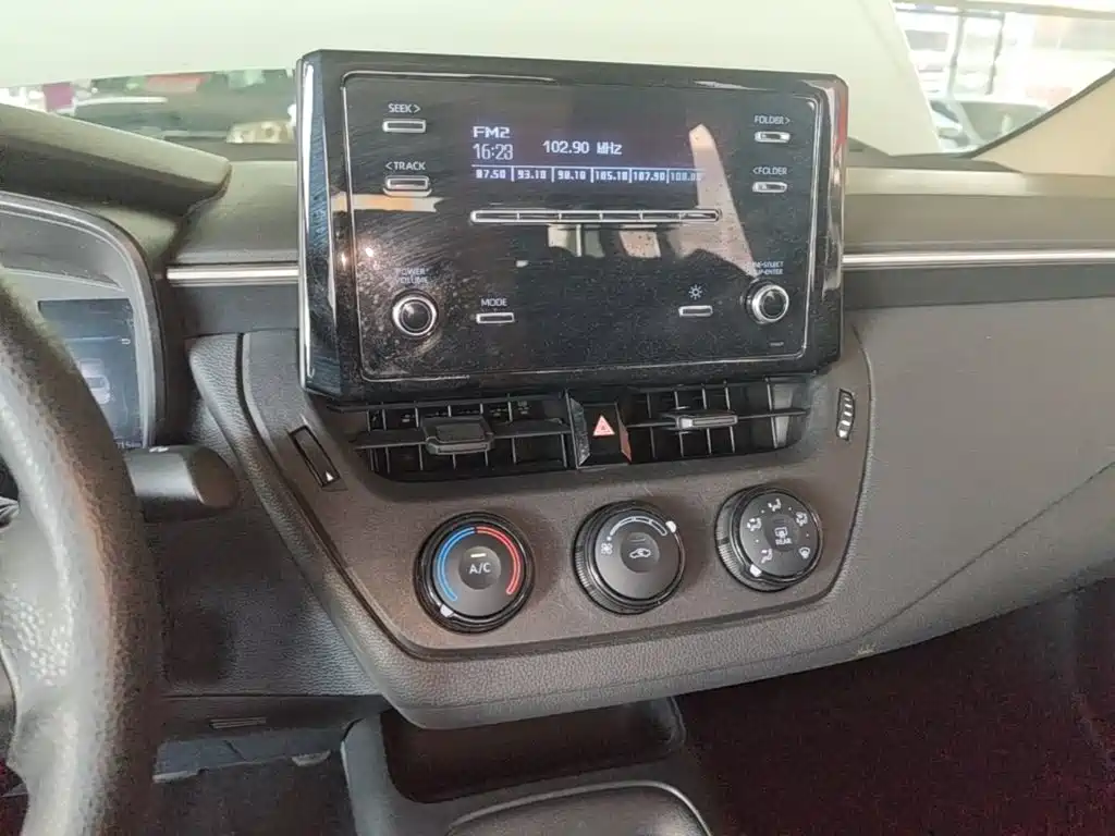 Corolla 2019 1.2T S-CVT GL Pioneer Edition купить на сайте DeffCars