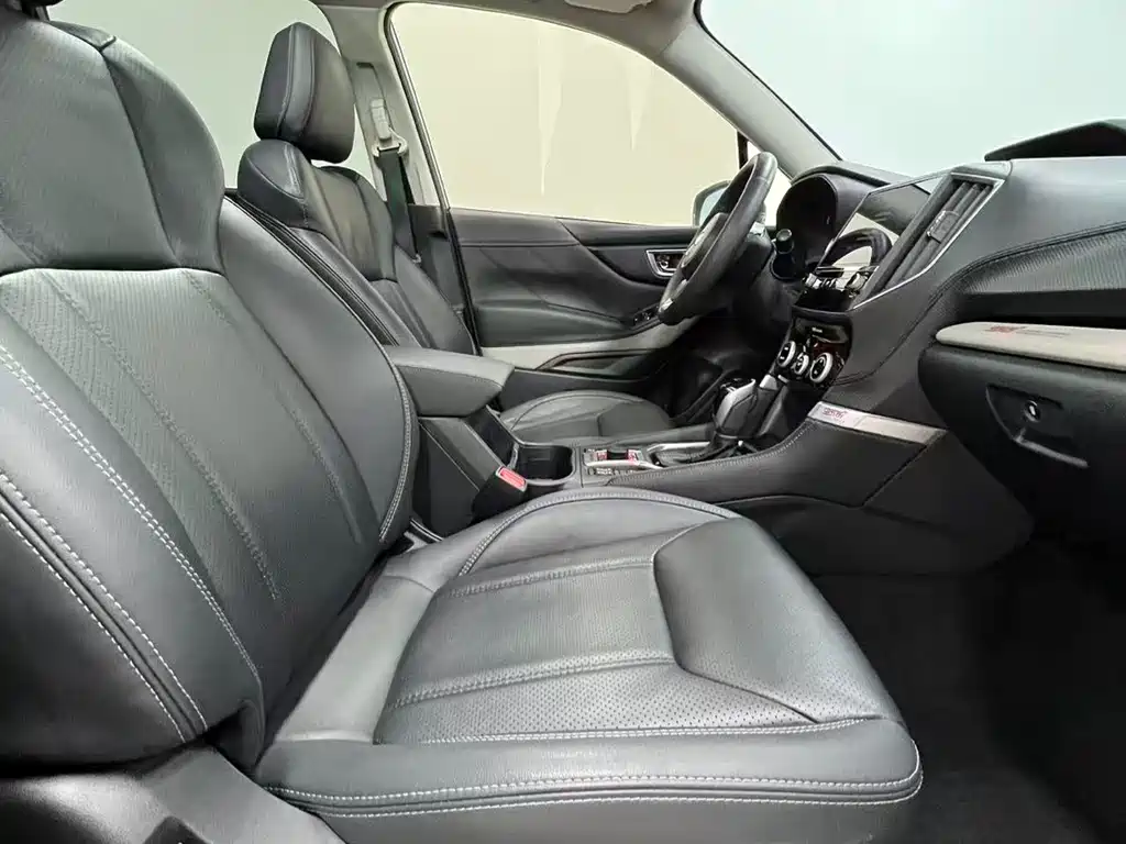 Forester 2022 2.0i AWD Deluxe Edition EyeSight купить на сайте DeffCars