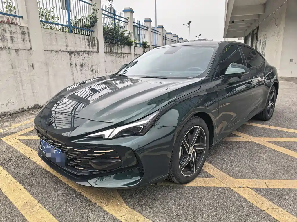 MG7 2023 1.5T DCT Ultimate Deluxe Edition купить на сайте DeffCars