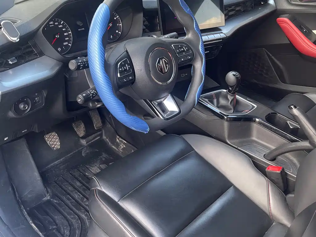 MG5 2021 180DVVT Manual Youth Deluxe Edition купить на сайте DeffCars