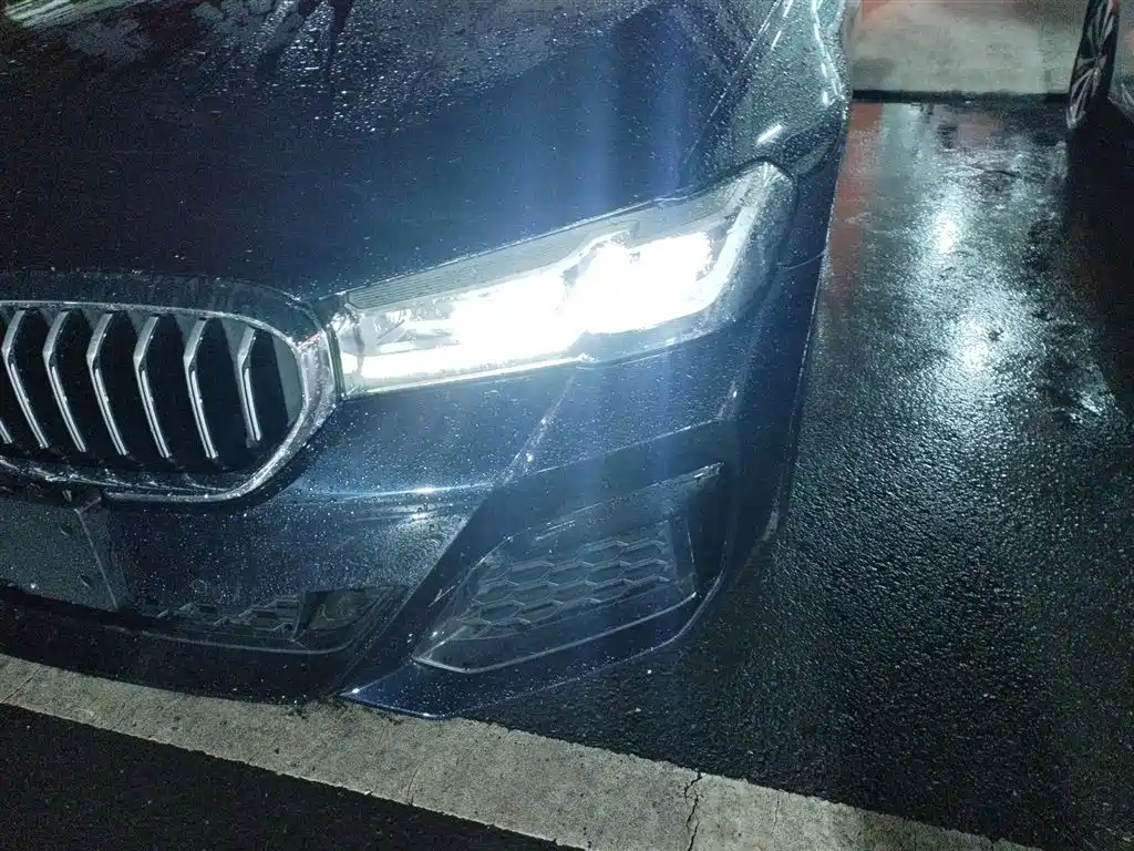 BMW 5 Series 2023 530Li Leading M Sports Package купить на сайте DeffCars