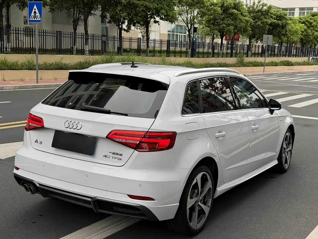 Audi A3 2020 Sportback 35 TFSI Sports National V купить на сайте DeffCars