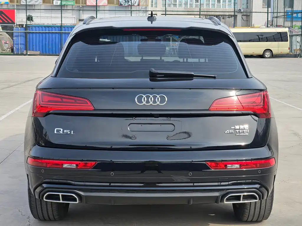 Audi Q5L 2023 40T luxury and dynamic model купить на сайте DeffCars