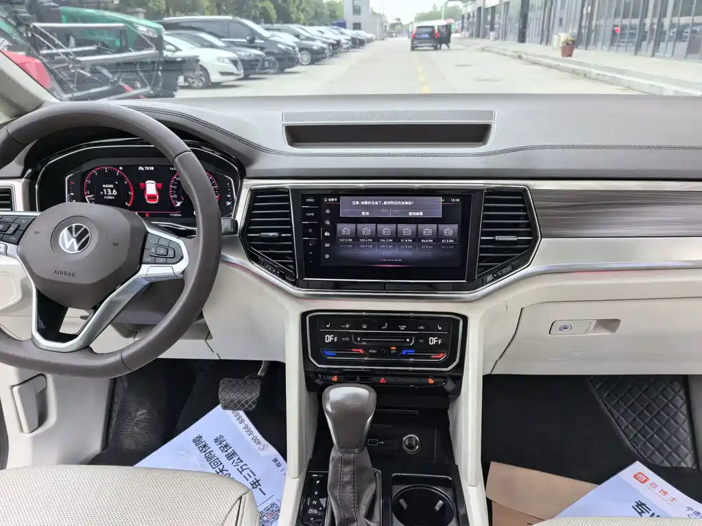 Weiran 2020 380TSI Premium Edition купить на сайте DeffCars